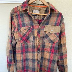 Legendary Whitetails. SM Flannel Button Down Shirt w. Elbow Patches